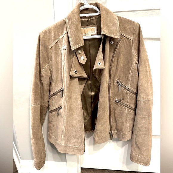 Michael Kors Beige Suede Moto Jacket Women's
Size Medium Biker Jacket - Picture 3 of 8